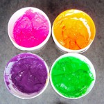 สีสะท้อนแสง (Fluorescent colors) 0
